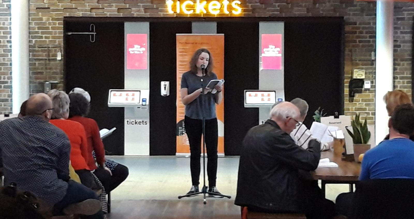 Reading Jennifer Lindsay Gray reading at from her prose work